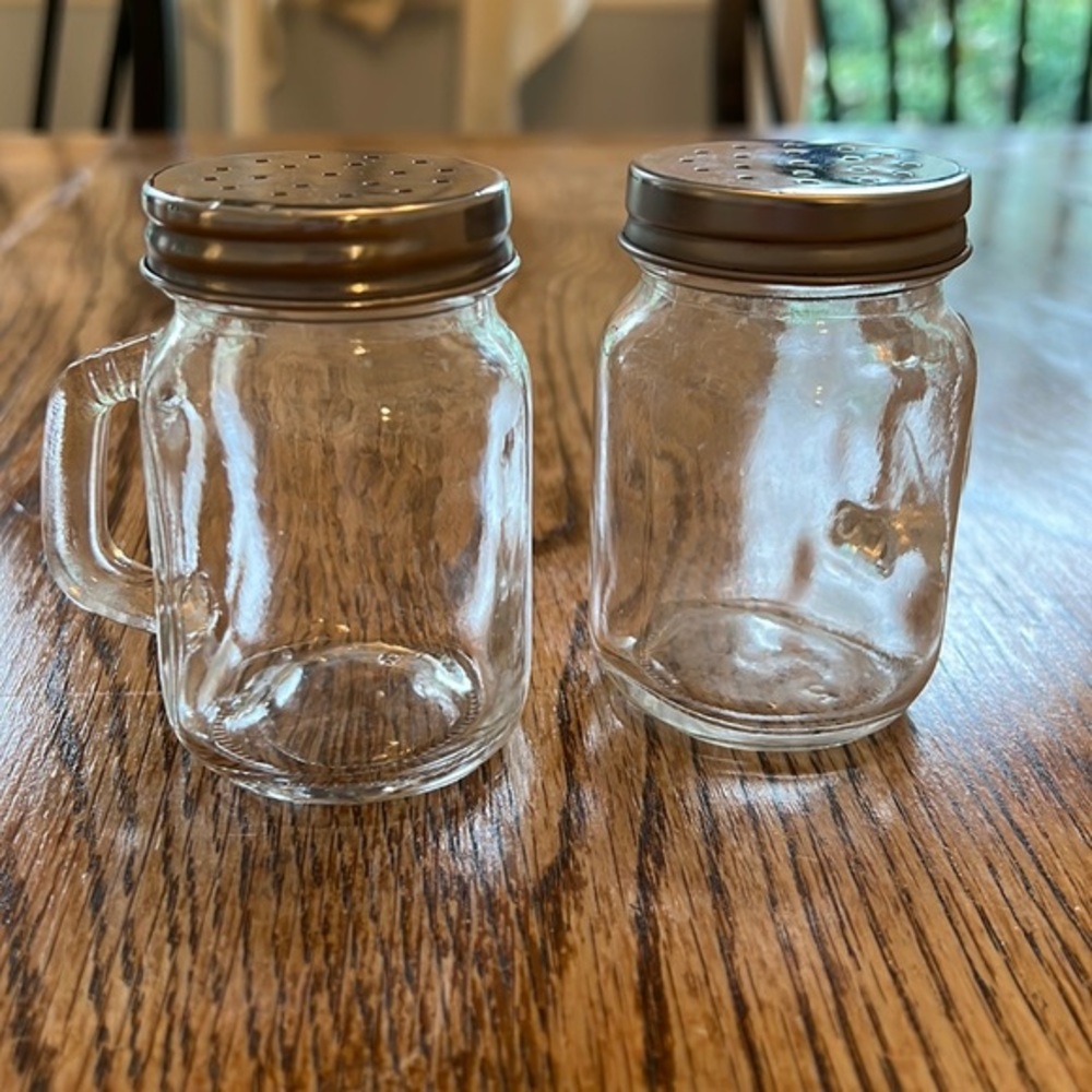 MASON JAR WITH HANDLES SALT AND PEPPER SHAKERS